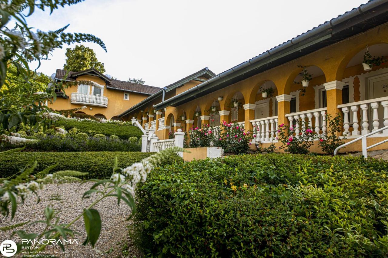 Panorama Birtok - Wellness Panzio, Konferencia Es Rendezvenykoezpont Bed & Breakfast Győrújbarát Екстериор снимка